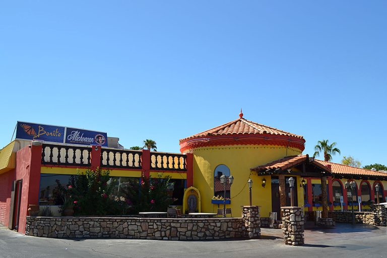 Lindo Michoacán | Guacamole, Chips & Salsa, Mexican Restaurant, Tacos, View, Margaritas | Vegas Best Awards
