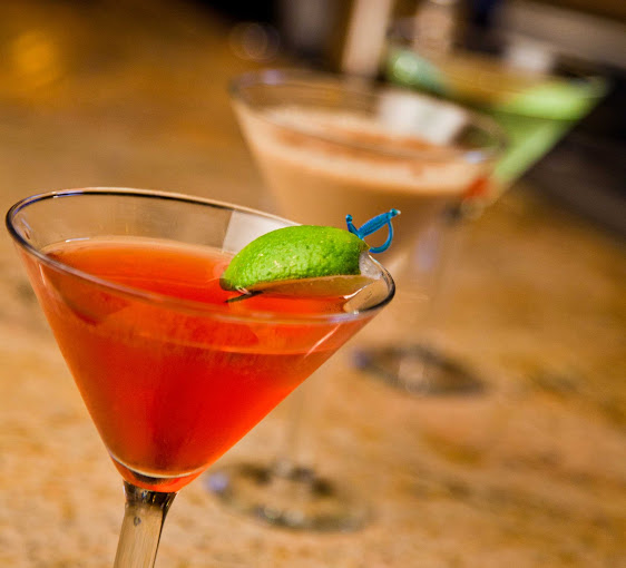 Piazza Lounge | Happy Hour, Cocktail Bar, Martini, Showroom/Live Venue, Margaritas | Vegas Best Awards