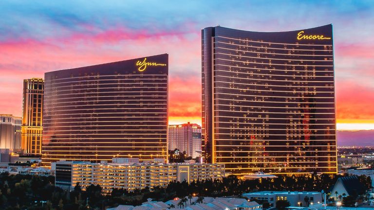 Wynn Las Vegas | Hotel Lobby, Strip Table Games, Hotel View, Valet, Concierge Service, Strip Slots,Strip Hotel Pool,High Limit Room,Poker Room,Sports Book,Hotel Rooms/Suites,Strip Hotel,Convention Space | Vegas Best Awards